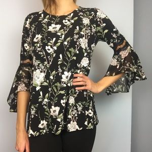 3/$14 Alfani floral bell sleeve black blouse top SP